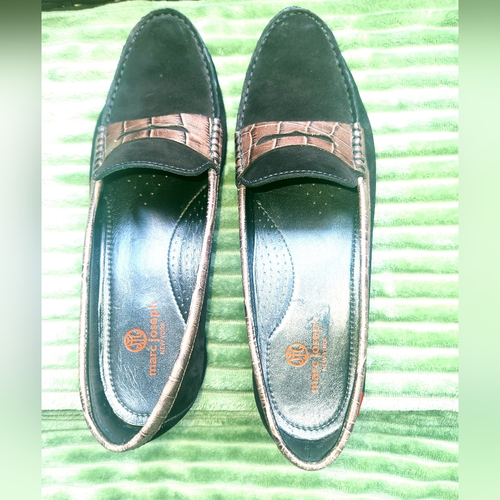 Marc Joseph-New York Women's Black Suede Leather and Croc Loafers. Size 10.